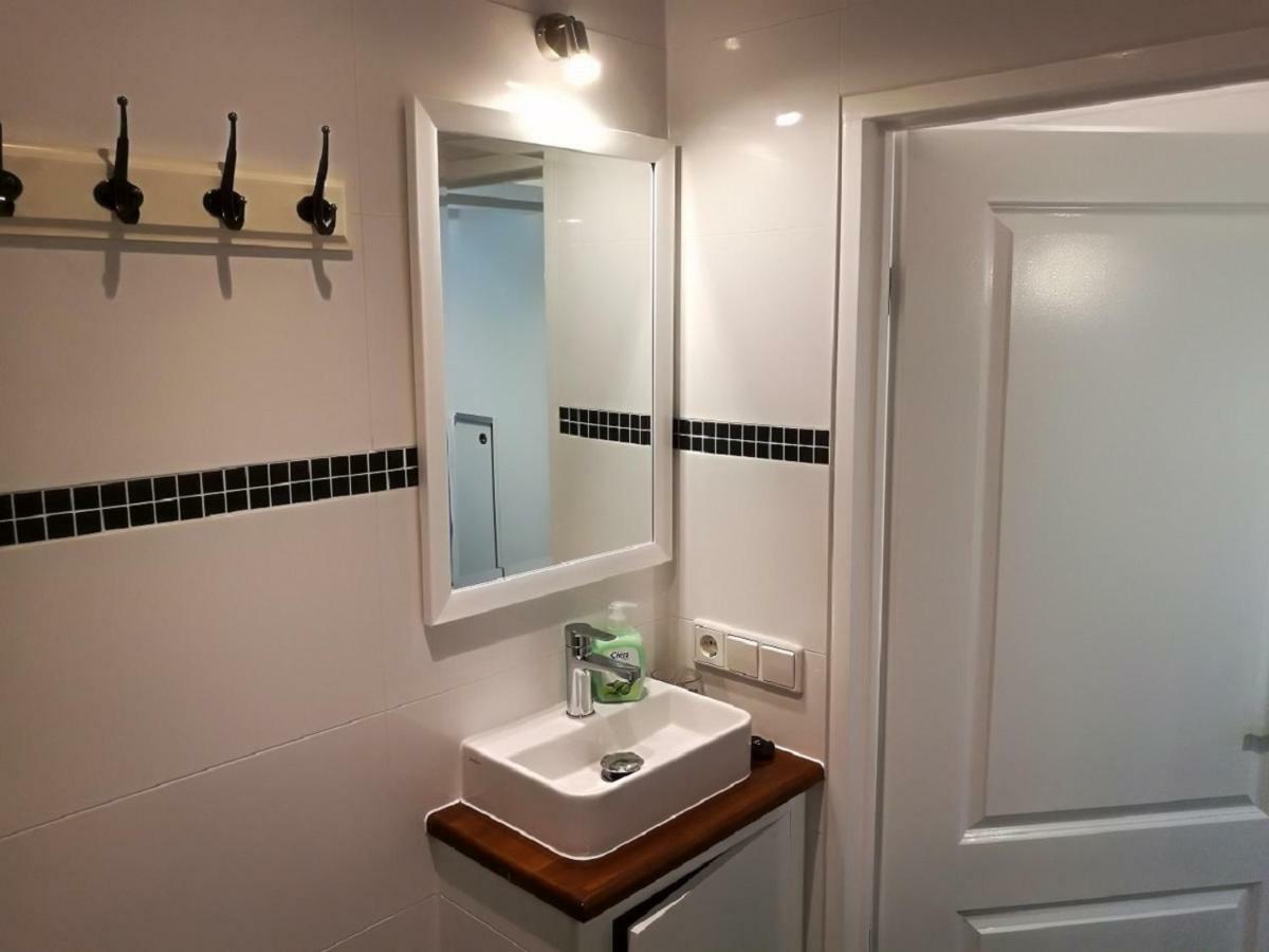 Houseboat Rose Apartment Amsterdam Ngoại thất bức ảnh